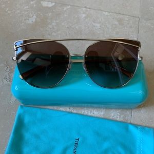 Tiffany & Co TF3064 sunglasses